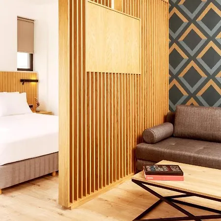Days Hotel 4*